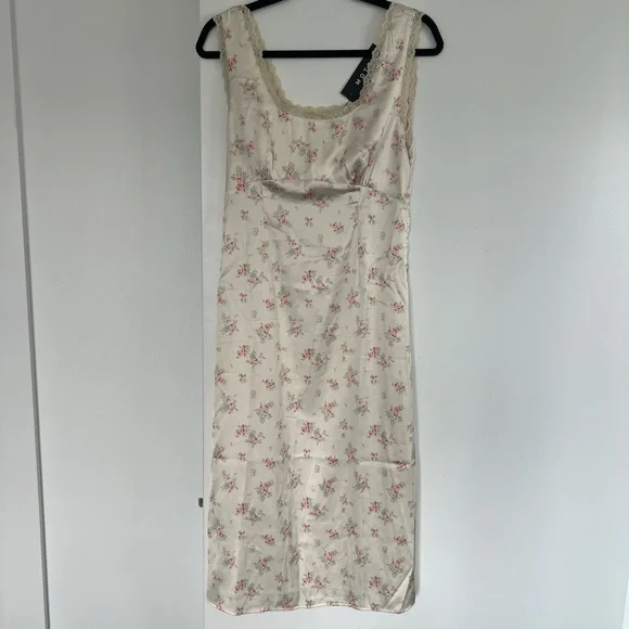 HOT Midi Dress Motel Hime Dress Satin Rose Blue Motel Rocks